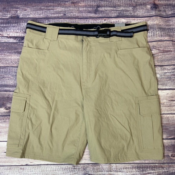 Eddie Bauer Adventure Trek Shorts Khaki 